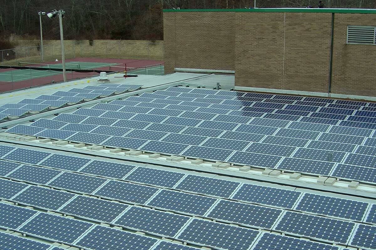 east-lyme-high-school-ct-solar-rooftop-project