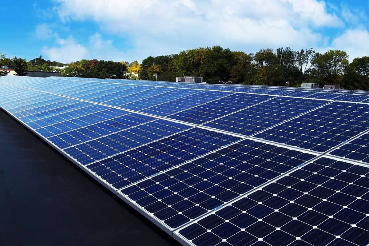ups-nj-solar-rooftop-project microgrids